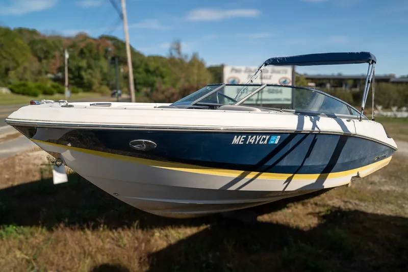 Slide: The Image of Regal 2200 Bowrider 2008 - 4