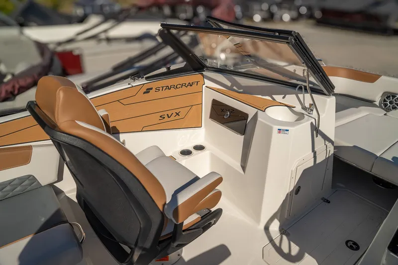 Slide: The Image of Starcraft SVX 210 OB 2025 - 14