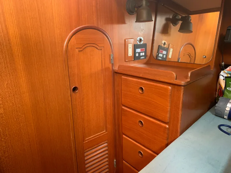 Slide: The Image of Mason 44 1991 - 33