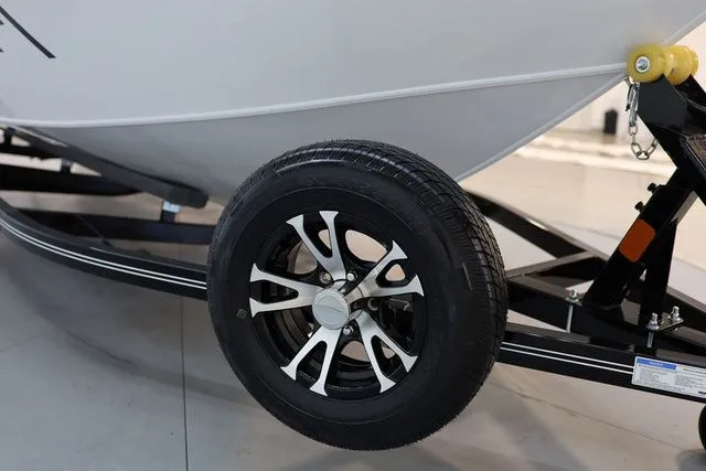 Slide: The Image of Starweld 16 SXT 2026 - 6