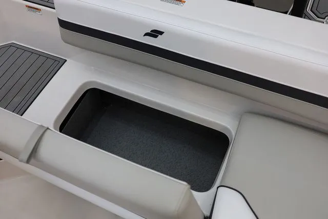 Slide: The Image of Starcraft SVX 191 OB 2025 - 14