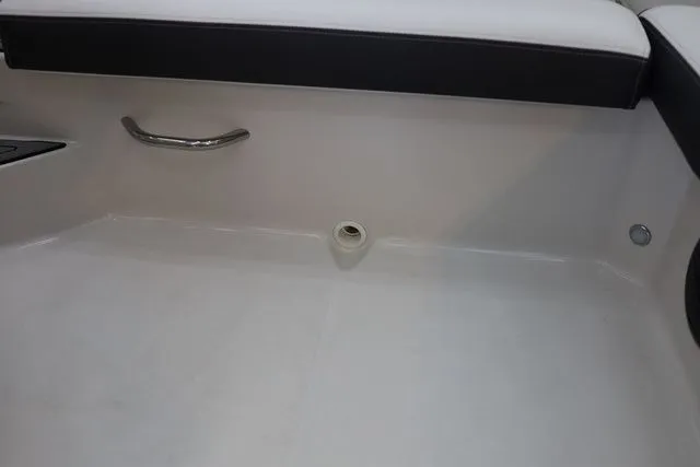 Slide: The Image of Starcraft SVX 191 OB 2026 - 15