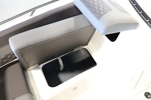 Slide: The Image of Starcraft SVX 210 DC OB 2026 - 34