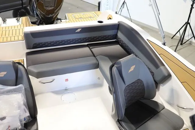 Slide: The Image of Starcraft SVX OB 210 DC OB 2026 - 22