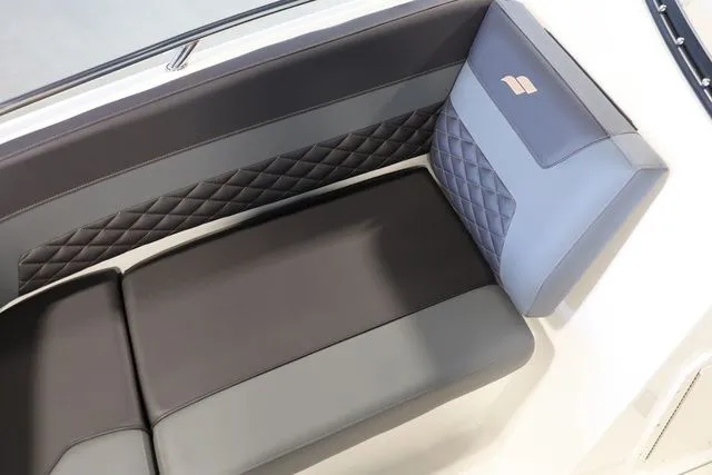 Slide: The Image of Starcraft SVX OB 210 DC OB 2026 - 35