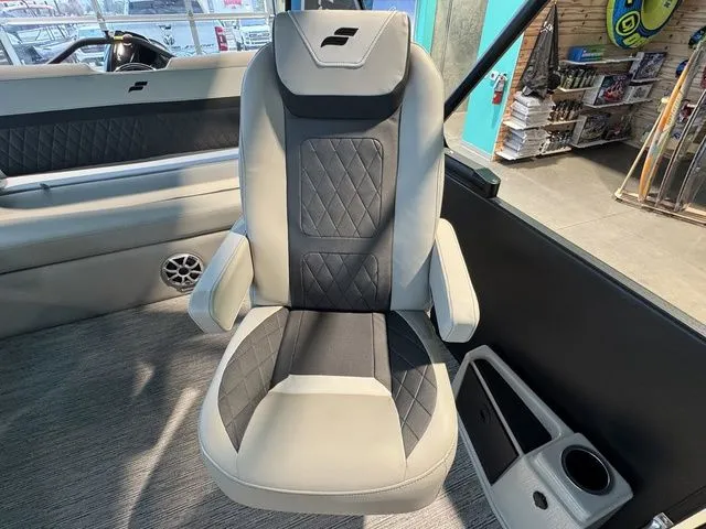 Slide: The Image of Starcraft SLS 3 Q DH 2026 - 13