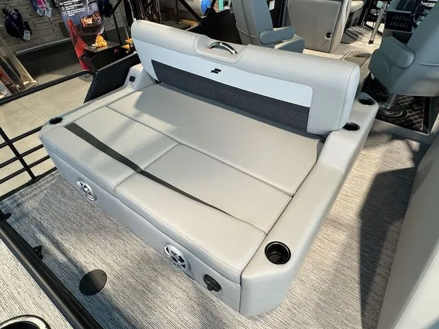 Slide: The Image of Starcraft SLS 3 Q DH 2026 - 17