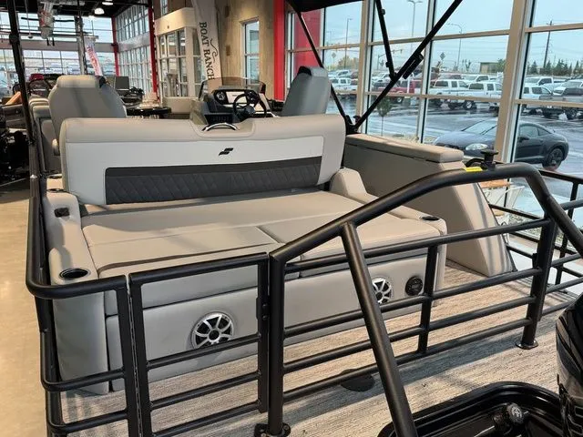 Slide: The Image of Starcraft SLS 3 Q DH 2026 - 6