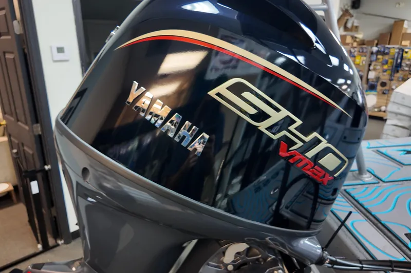 Slide: The Image of Yamaha SHO VMAX engine on 2026 Xpress Skiff 185 boat. - 20