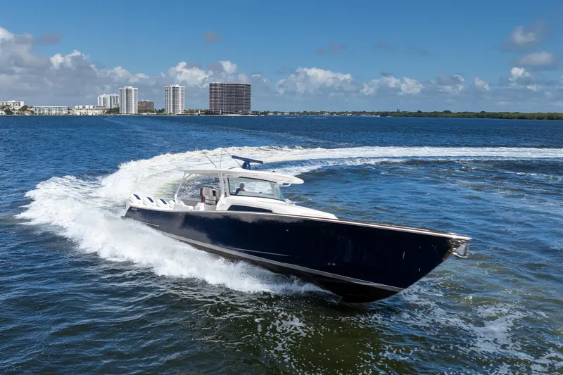 Slide: The Image of Valhalla Boatworks V-55 2025 - 10