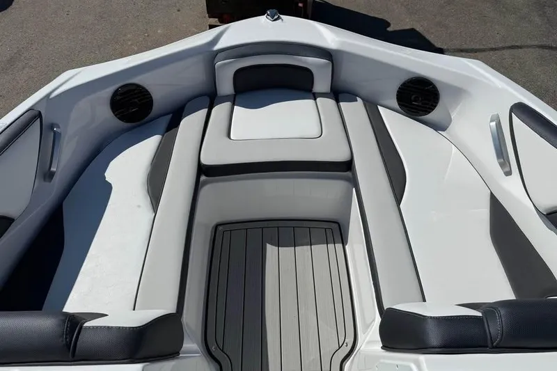 Slide: The Image of 2026 Yamaha Boats 195S interior with sleek seating and modern design. - 10