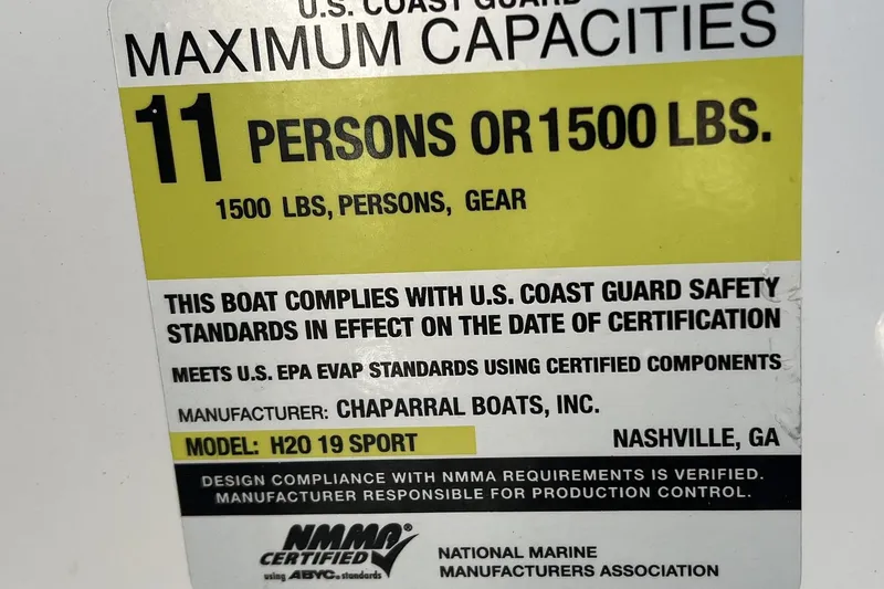 Slide: The Image of 2017 Chaparral 19 H2O Sport capacity label, 11 persons or 1500 lbs, U.S. Coast Guard compliant. - 20
