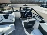 Slide: The Image of Nautique Super Air S21 2026 - 5