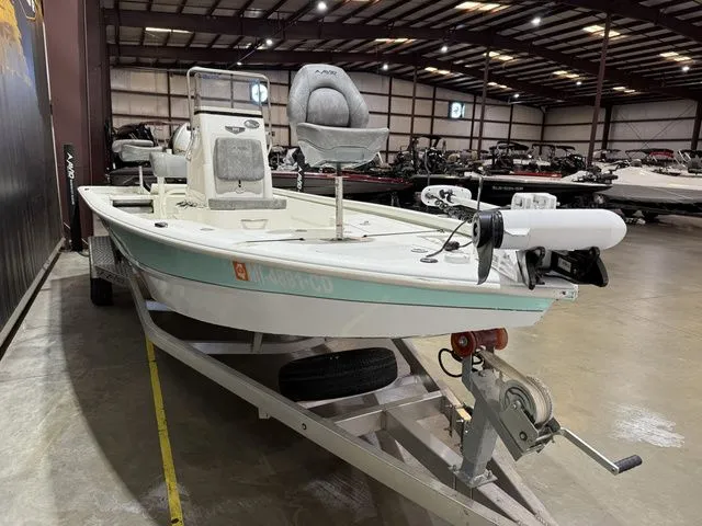 Slide: The Image of Avid FS 21 W/Yamaha 115 "SHO" 2023 - 3