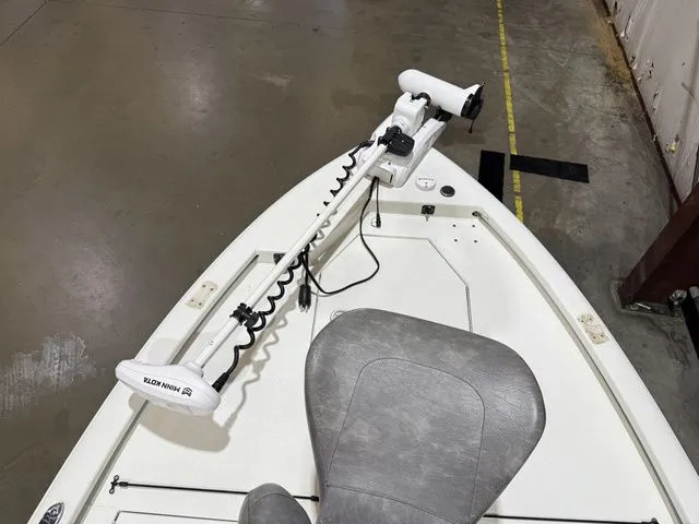 Slide: The Image of Avid FS 21 W/Yamaha 115 "SHO" 2023 - 9