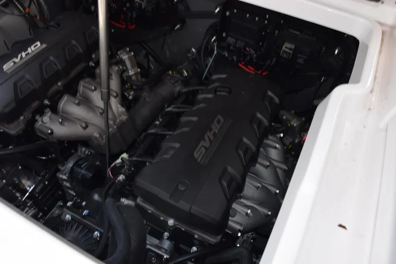 Slide: The Image of Engine compartment of 2026 Yamaha Boats 255 FSH Sport H, featuring SVHO engine. - 28