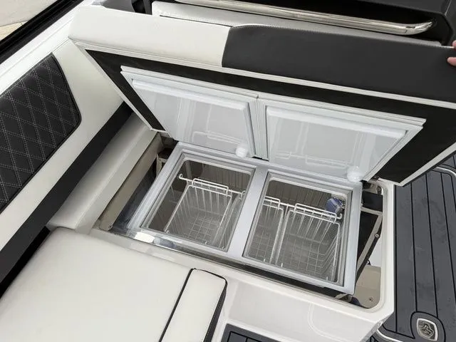 Slide: The Image of Cobalt R35 2026 - 19