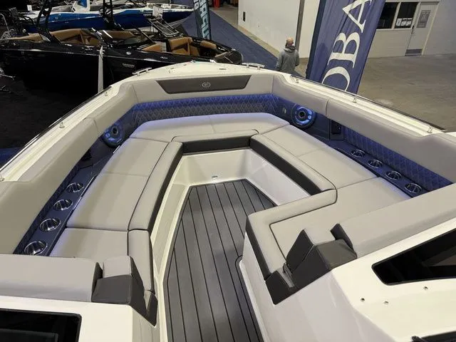 Slide: The Image of Cobalt R35 2026 - 45