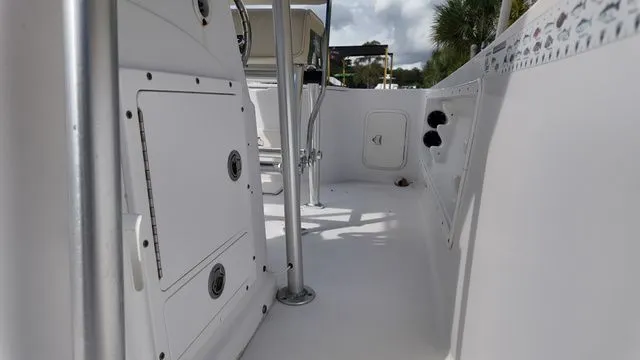 Slide: The Image of Pro-Line 19 SPORT 2000 - 27