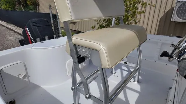 Slide: The Image of Pro-Line 19 SPORT 2000 - 4