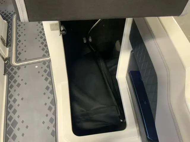 Slide: The Image of Cobalt R31 Surf 2026 - 20