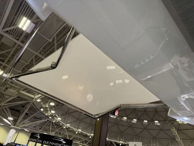 Slide: The Image of Cobalt R31 Surf 2026 - 47