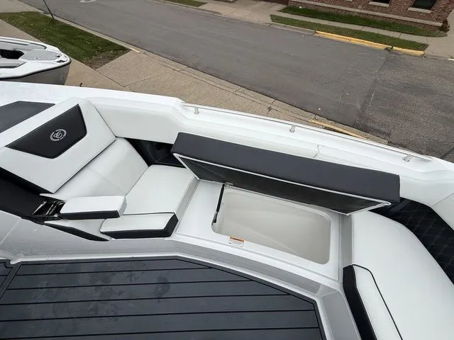 Slide: The Image of Cobalt R35 2026 - 43