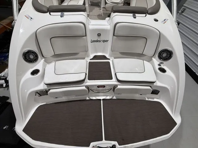 Slide: The Image of Yamaha 242 Limited S 2013 - 6