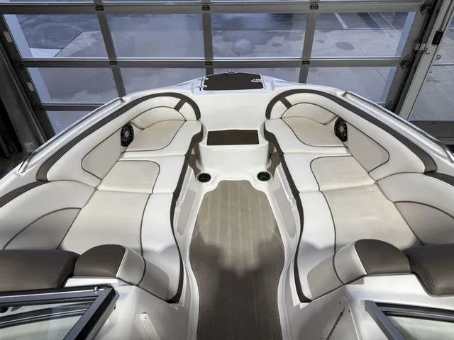 Slide: The Image of Yamaha 242 Limited S 2013 - 21