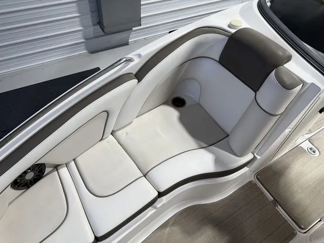 Slide: The Image of Yamaha 242 Limited S 2013 - 23