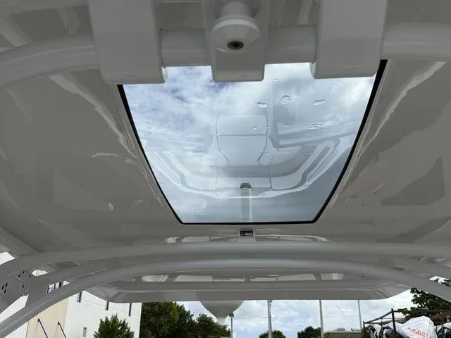 Slide: The Image of Yamaha 275SD 2022 - 23