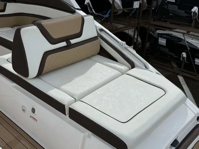 Slide: The Image of Yamaha 275SD 2022 - 25