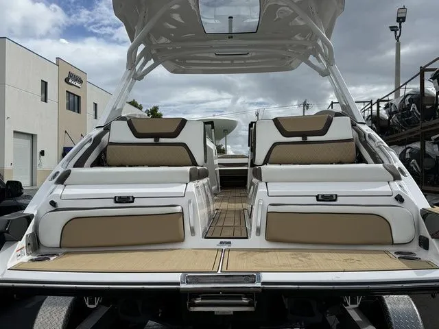 Slide: The Image of Yamaha 275SD 2022 - 7