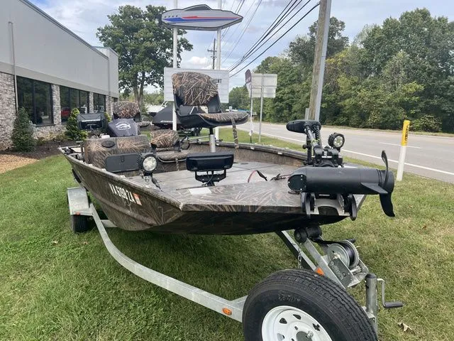 Slide: The Image of G3 Gator Tough 17 SC 2020 - 3