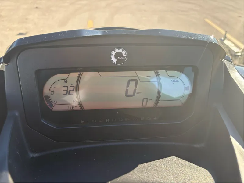 Slide: The Image of Sea-Doo GTX 230 iBR iDF Sound System 2023 - 6