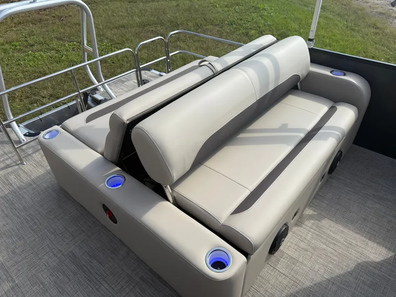 Slide: The Image of Bentley Pontoons Legacy 115HP Swingback Pontoon 2026 - 14