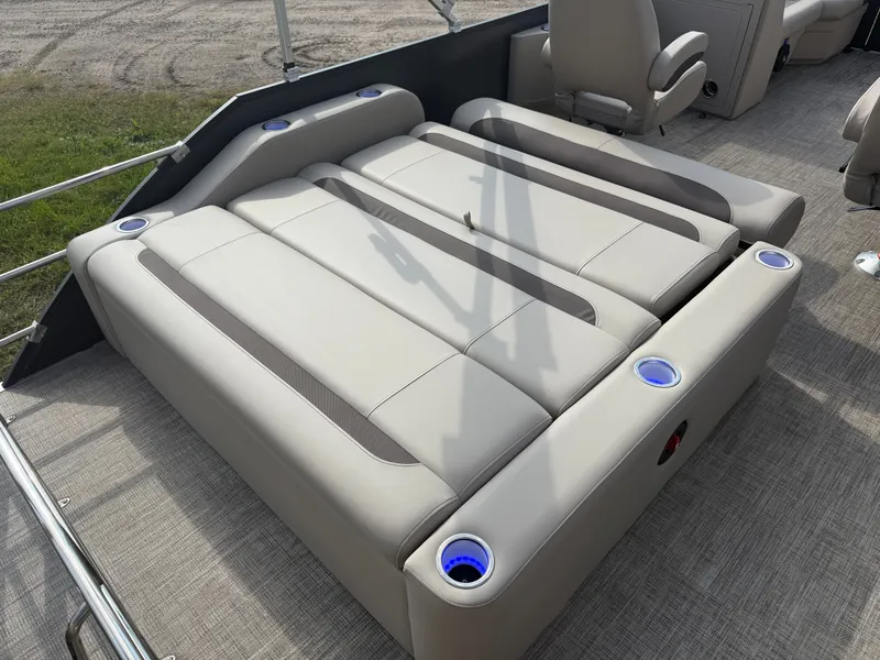 Slide: The Image of Bentley Pontoons Legacy 115HP Swingback Pontoon 2026 - 17