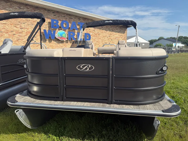 Slide: The Image of Bentley Pontoons Legacy 115HP Swingback Pontoon 2026 - 33