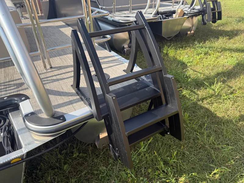 Slide: The Image of Bentley Pontoons Legacy 115HP Swingback Pontoon 2026 - 41