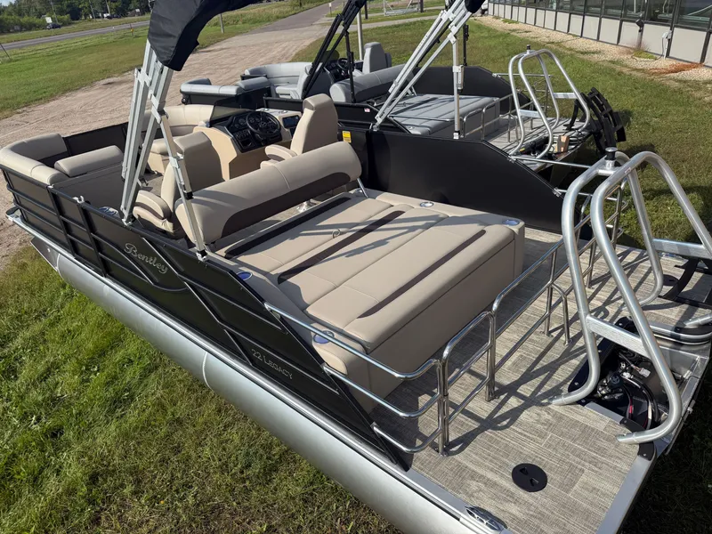 Slide: The Image of Bentley Pontoons Legacy 115HP Swingback Pontoon 2026 - 45