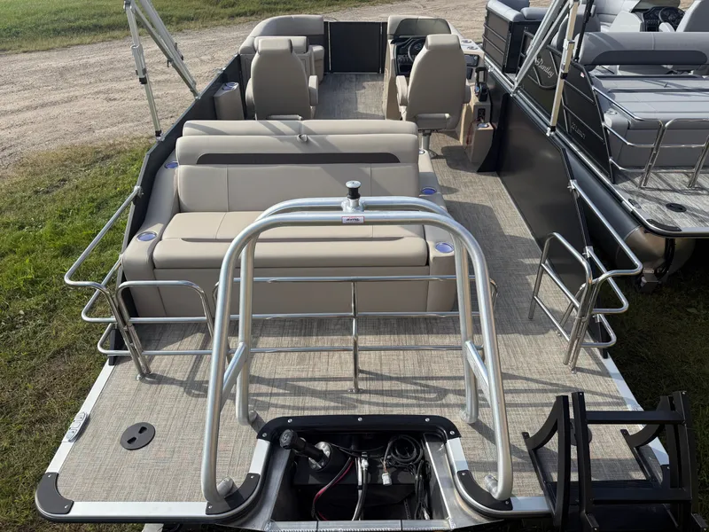 Slide: The Image of Bentley Pontoons Legacy 115HP Swingback Pontoon 2026 - 5