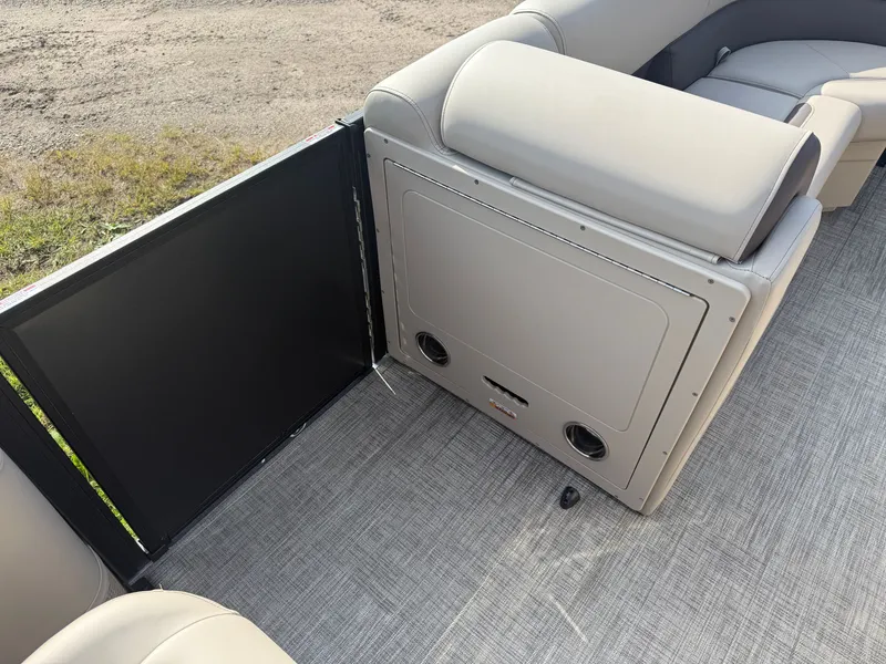 Slide: The Image of Bentley Pontoons Legacy 220 Swingback & Honda 4-Stroke EFI 2026 - 25