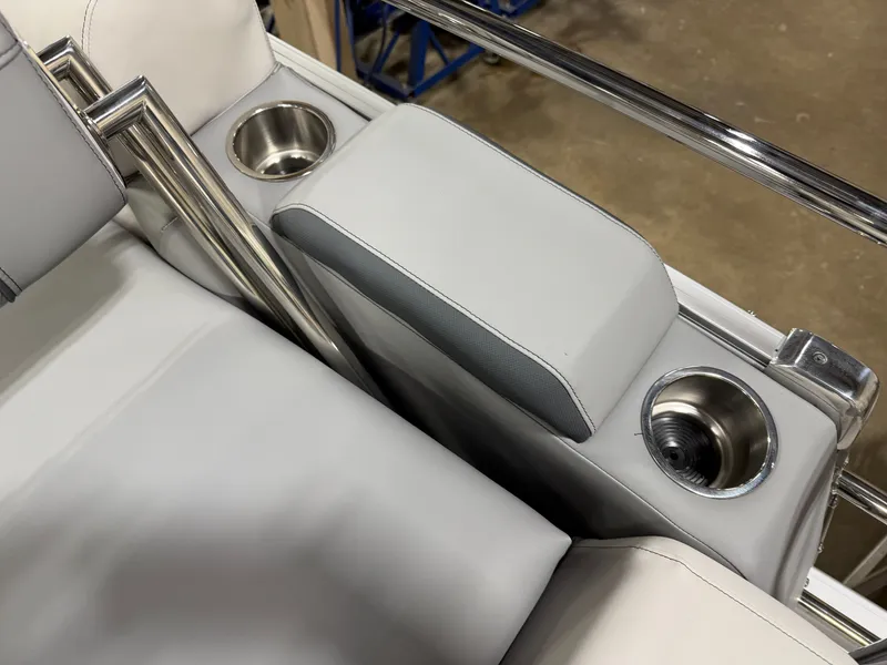 Slide: The Image of Tahoe Cascade 200HP QLS 2385 Quad Lounge Shift Tritoon 2025 - 27