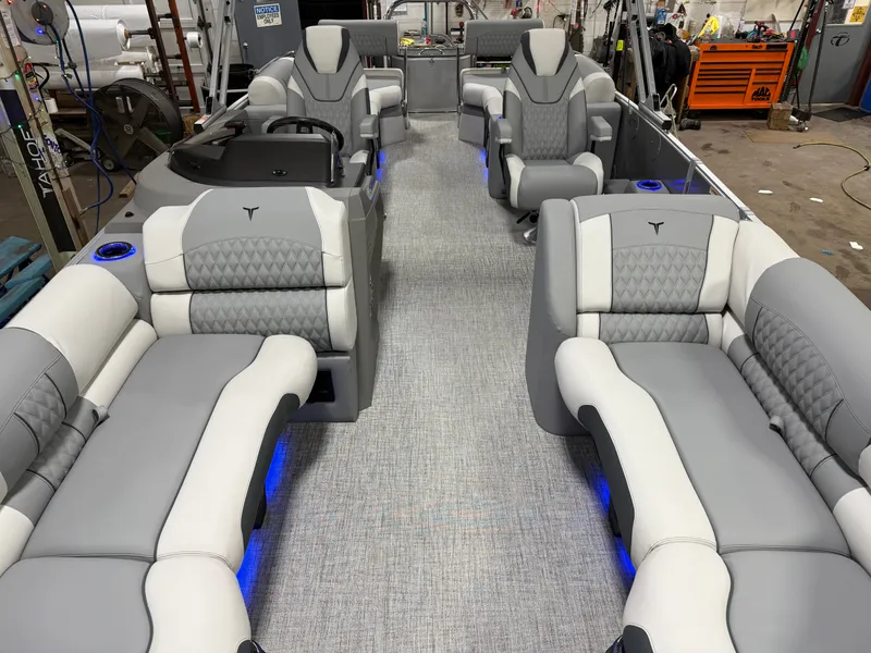 Slide: The Image of Tahoe Cascade 2385 Quad Lounge Shift SS Tritoon & Honda 4-Stroke EFI 2025 - 7