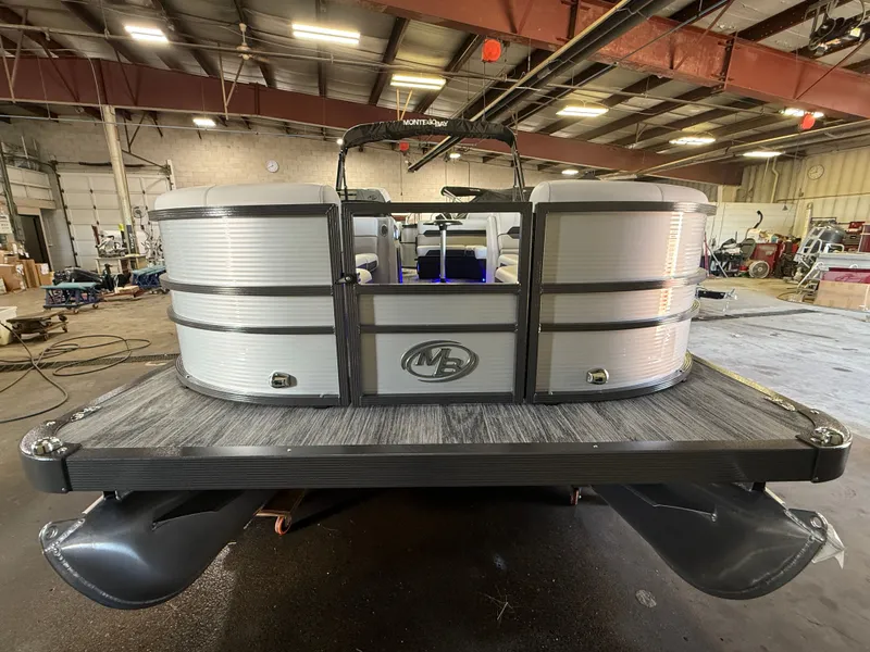 Slide: The Image of Montego Bay 8522 Fish & Cruise Deluxe Pontoon & Honda 4-Stroke EFI 2026 - 31