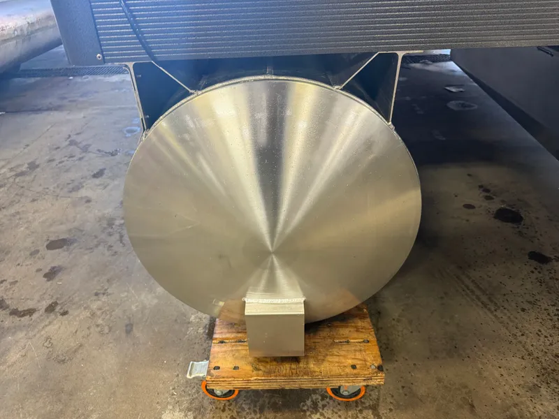 Slide: The Image of Montego Bay 8522 Quad Lounger BR Deluxe Pontoon & Honda 4-Stroke EFI 2026 - 35