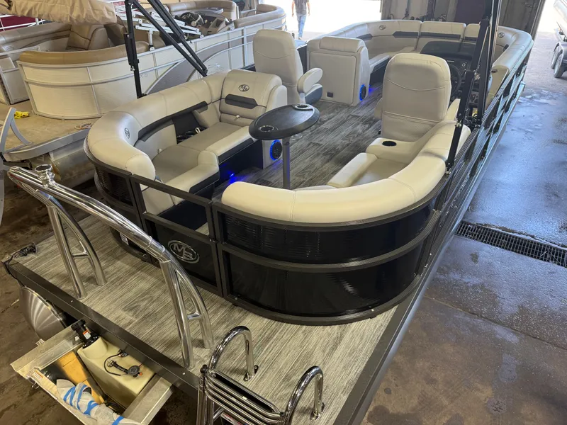 Slide: The Image of Montego Bay 8522 Quad Lounger BR Deluxe Pontoon & Honda 4-Stroke EFI 2026 - 42