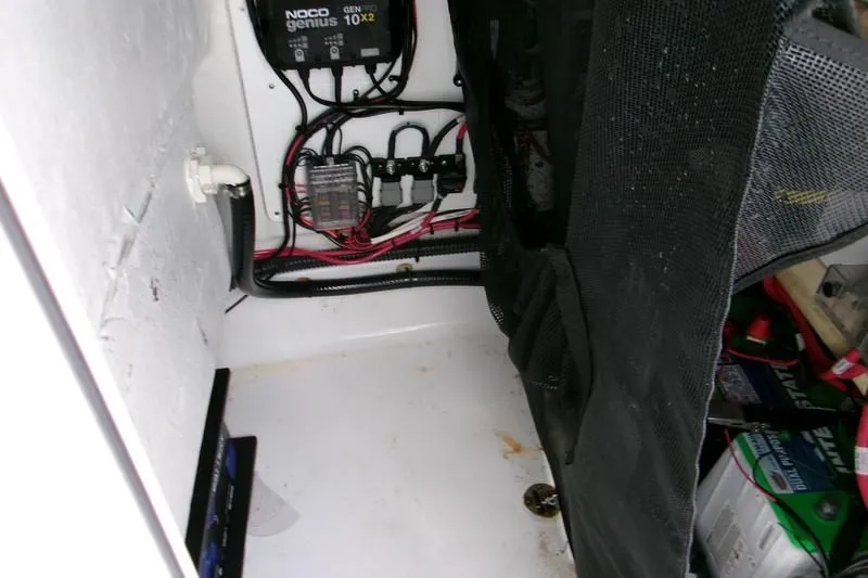 Slide: The Image of Sportsman Masters 227 Bay Boat 2024 - 12