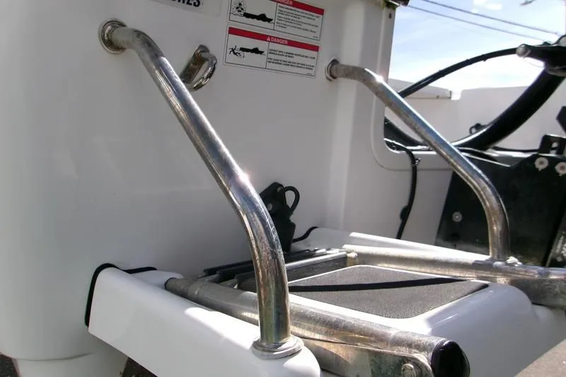 Slide: The Image of Sportsman Masters 227 Bay Boat 2024 - 4