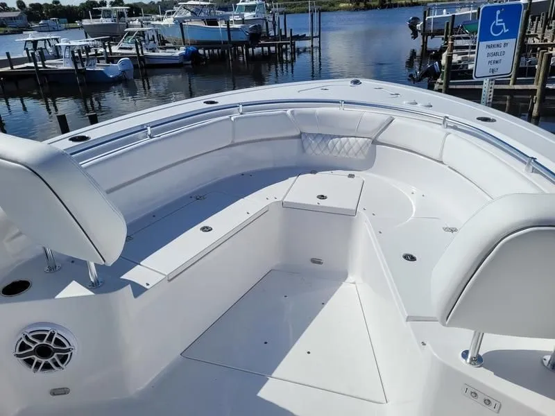 Slide: The Image of Sportsman Heritage 261 Center Console 2025 - 6